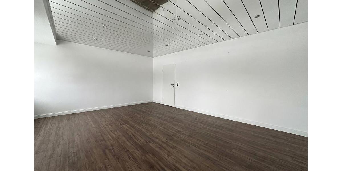 Gewerbeobjekt Neubrandenburg Datzeberg - 1.040&euro; | Angebot:25102286