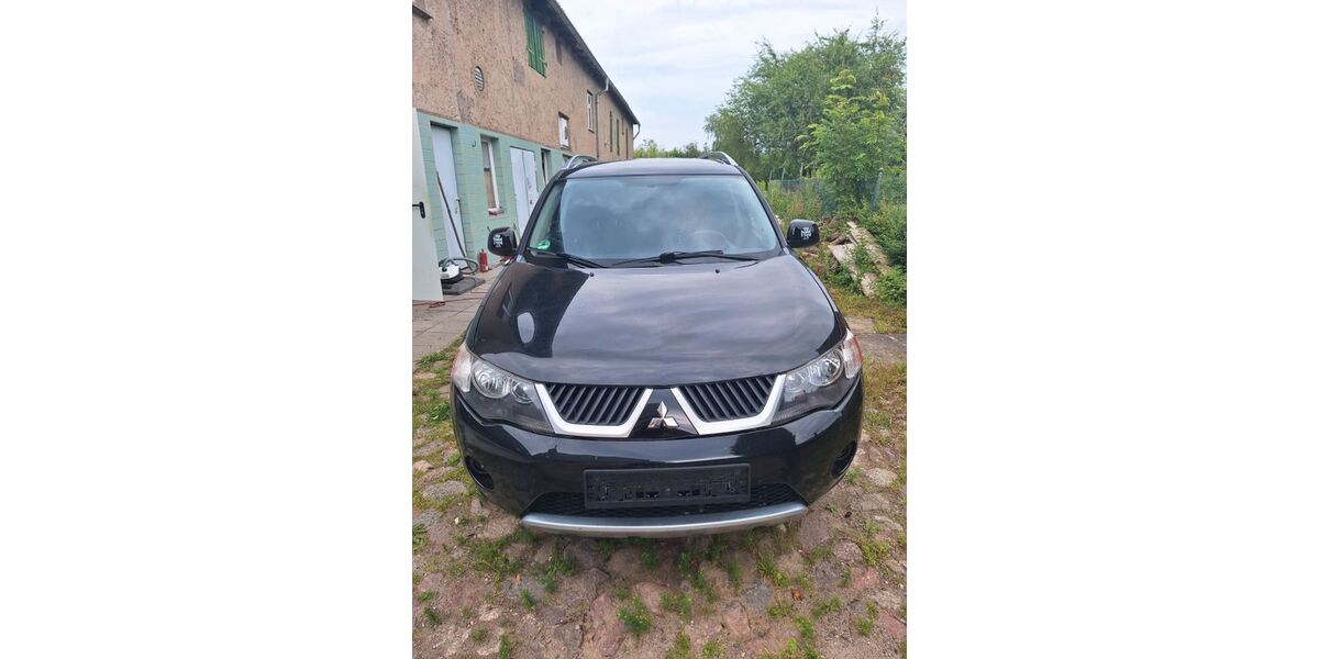 Mitsubishi Outlander 159.393 km 5.000 &euro; Altentreptow 17087