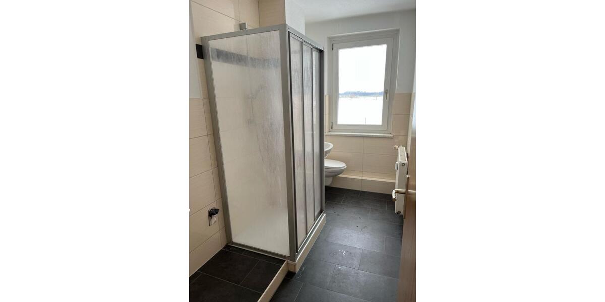 Etagenwohnung Rosenow - 3 Zimmer, 62 m&sup2;, 345&euro; | Angebot:20228991