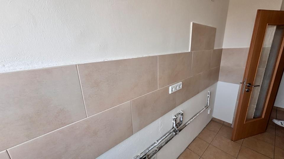 Etagenwohnung Neustrelitz - 4 Zimmer, 76 m&sup2;, 680&euro; | Angebot:24475580