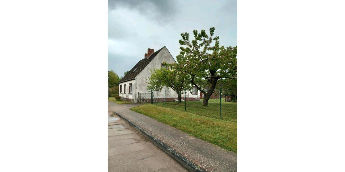 Einfamilienhaus Rosenow - 3 Zimmer, 80 m&sup2;, 60.000&euro; | Angebot:27120952