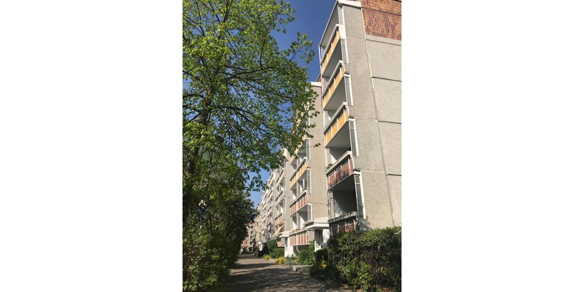 Etagenwohnung Neubrandenburg - 3 Zimmer, 62 m&sup2;, 363&euro; | Angebot:22082986