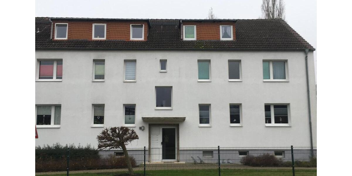 Dachgeschoßwohnung Neubrandenburg - 3 Zimmer, 50 m&sup2;, 350&euro; | Angebot:25544536