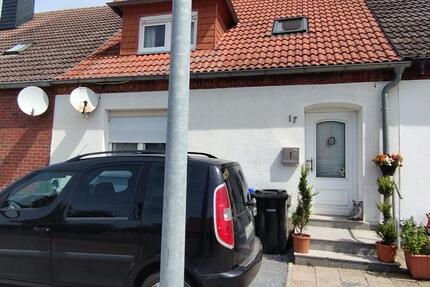 Haus Burg Stargard - 5 Zimmer, 110 m&sup2;, 525&euro; | Angebot:25862775