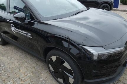 Volvo EX30 7.000 km 39.490 &euro; Neubrandenburg 17033