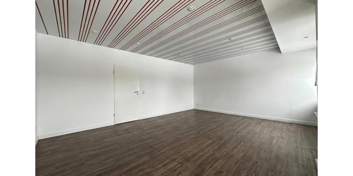 Gewerbeobjekt Neubrandenburg Datzeberg - 1.040&euro; | Angebot:25102286