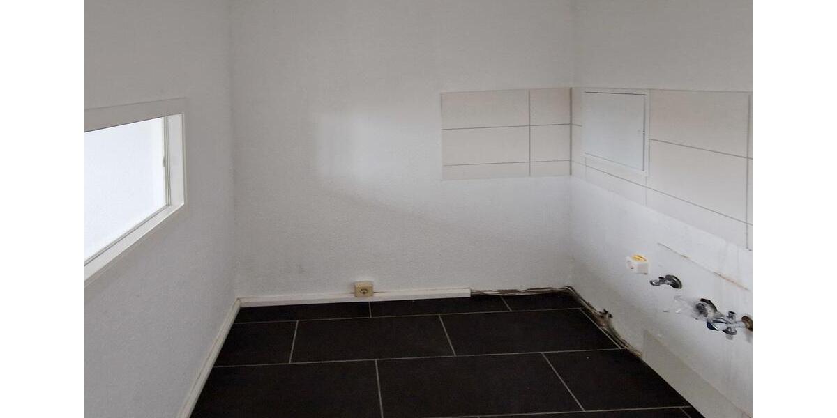 Etagenwohnung Neubrandenburg Datzeberg - 1 Zimmer, 32 m&sup2;, 210&euro; | Angebot:26664589