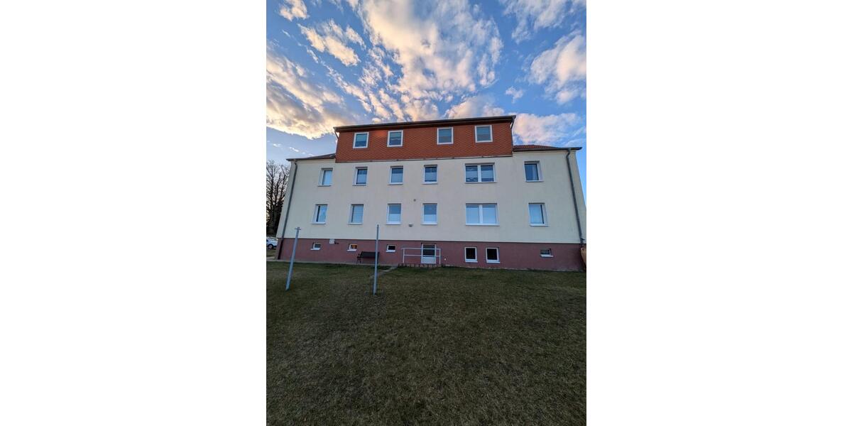Dachgeschoßwohnung Feldberger Seenlandschaft - 2.5 Zimmer, 50 m&sup2;, 490&euro; | Angebot:26011237
