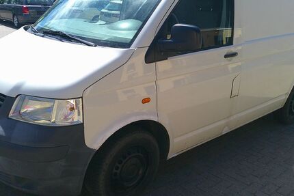 VW T5 Transporter 435.000 km 2.450 &euro; Neddemin 17039