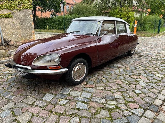 Citroen DS 99.999 km 14.983 &euro; Woldegk an der A20 17348