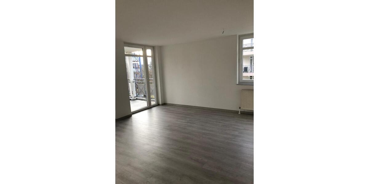 Etagenwohnung Neubrandenburg - 1 Zimmer, 41 m&sup2;, 321&euro; | Angebot:23689928