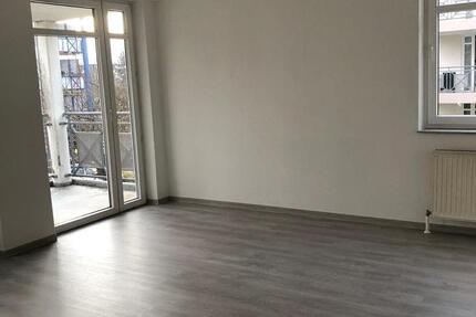 Wohnung Neubrandenburg - 1 Zimmer, 41 m&sup2;, 321&euro; | Angebot:23689928