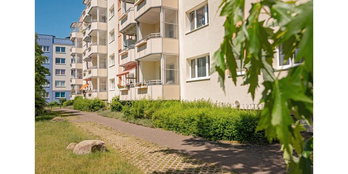 Etagenwohnung Neubrandenburg Datzeberg - 1 Zimmer, 25 m&sup2;, 204&euro; | Angebot:26664592