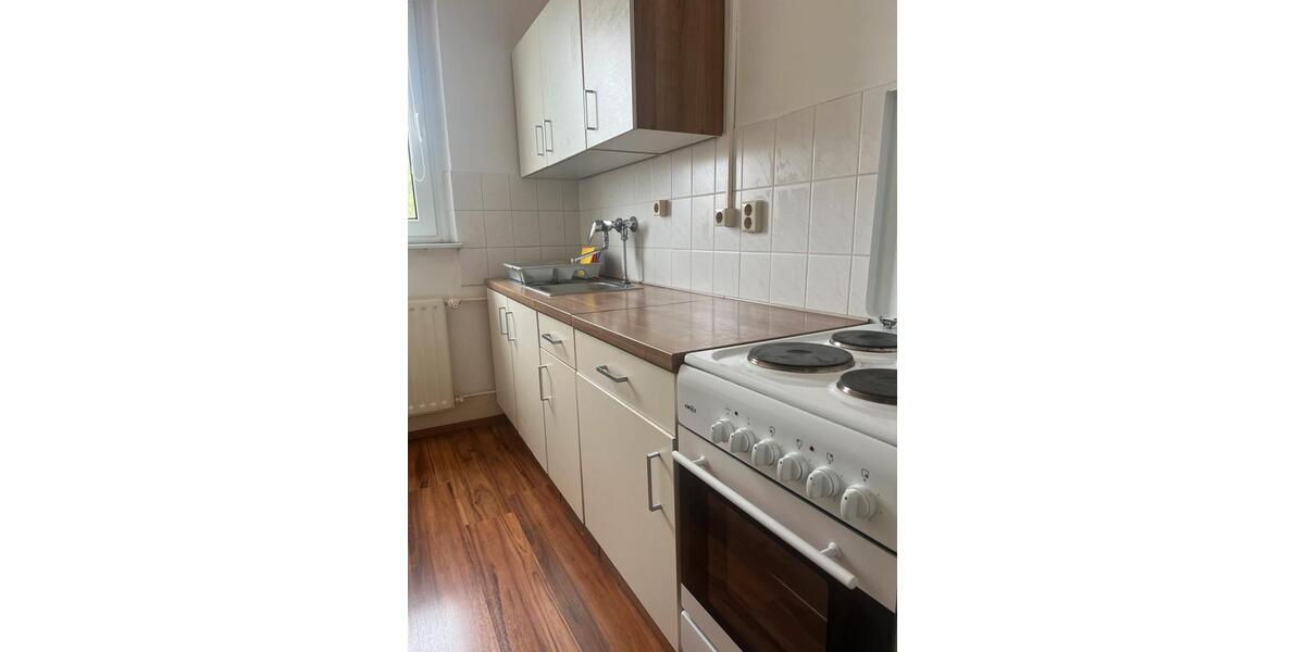 Etagenwohnung Neubrandenburg - 2 Zimmer, 55 m&sup2;, 28&euro; | Angebot:25299157