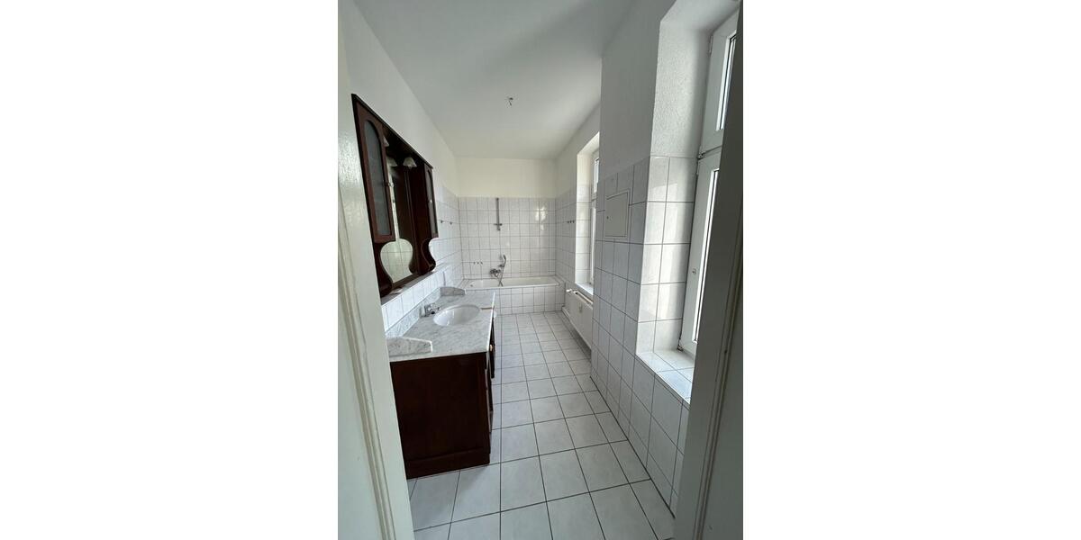 Etagenwohnung Altentreptow - 4 Zimmer, 91 m&sup2;, 549&euro; | Angebot:24864227