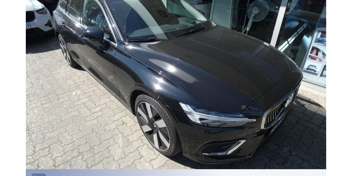 Volvo V60 13.000 km 51.990 &euro; Neubrandenburg 17033