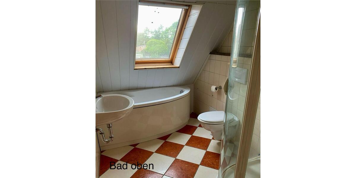 Einfamilienhaus Stavenhagen - 3 Zimmer, 112 m&sup2;, 139.000&euro; | Angebot:25988201