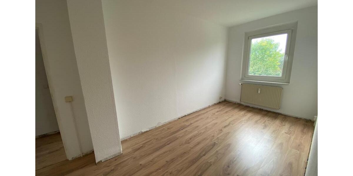 Etagenwohnung Burg Stargard - 6 Zimmer, 145 m&sup2;, 653&euro; | Angebot:24585497