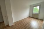Etagenwohnung Burg Stargard - 6 Zimmer, 145 m&sup2;, 653&euro; | Angebot:24585497