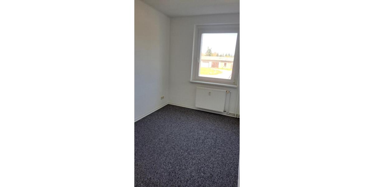 Etagenwohnung Blankensee - 3 Zimmer, 58 m&sup2;, 330&euro; | Angebot:18536170