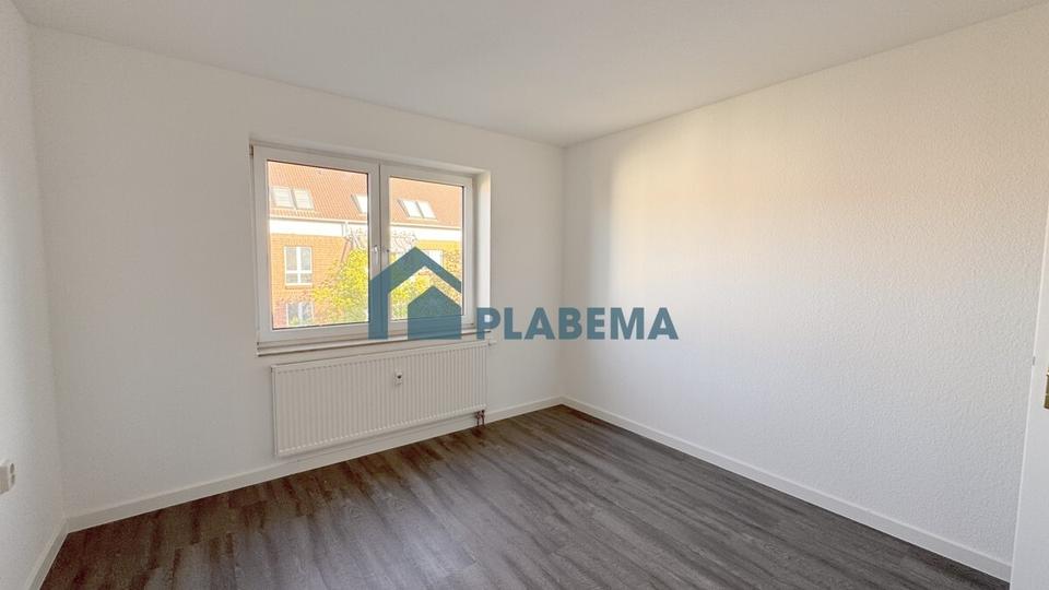 Erdgeschoßwohnung Neubrandenburg - 4 Zimmer, 91 m&sup2;, 1.300&euro; | Angebot:24651633