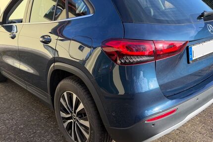 Mercedes-Benz GLA 200 15.500 km 30.900 &euro; Feldberger Seenlandschaft 17258