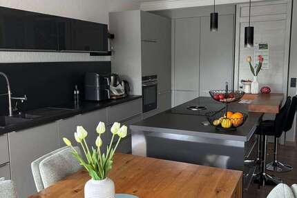 Haus Neustrelitz - 5 Zimmer, 215 m&sup2;, 879.000&euro; | Angebot:26395709