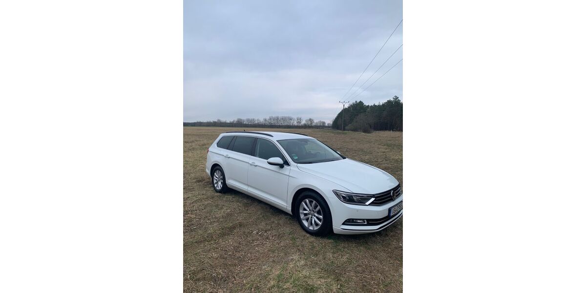 VW Passat Variant 210.000 km 10.900 &euro; Altentreptow 17087