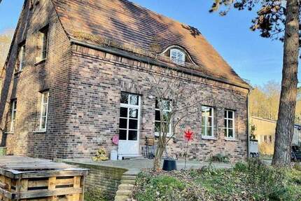 Haus Gültz / Seltz Gültz - 6 Zimmer, 1 m&sup2;, 700.000&euro; | Angebot:25674902