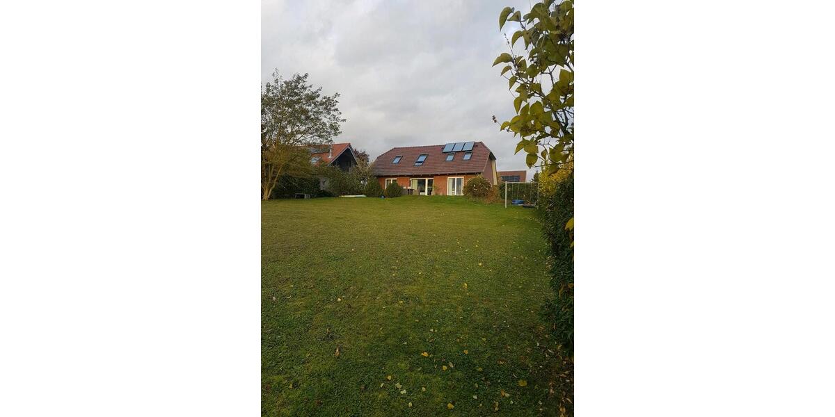 Einfamilienhaus Blankensee - 6 Zimmer, 150 m&sup2;, 450.000&euro; | Angebot:25082844