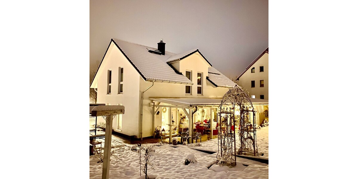 HORN IMMOBILIEN ++ Neustrelitz großes tolles Einfamilienhaus mit vielen Extras auf großem Grundstück - Einfamilienhaus Neustrelitz | Angebot:24862301