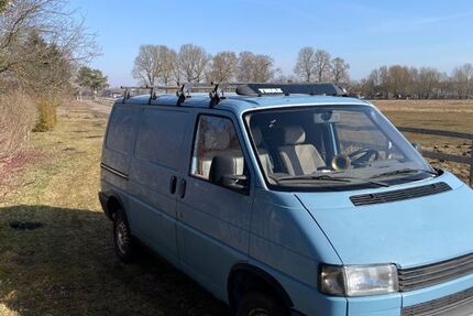 VW T4 andere 269.500 km 2.600 &euro; Neustrelitz 17235