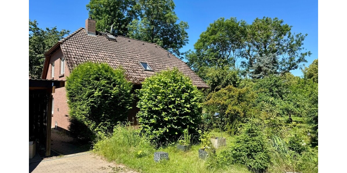 HORN IMMOBILIEN ++ tolles Grundstück mit Haus 7 Zimmer und Gästehaus in Quadenschönfeld Möllenbeck - Einfamilienhaus Möllenbeck | Angebot:27013650