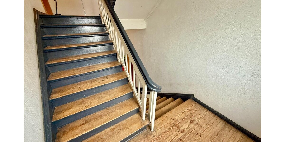 HORN IMMOBILIEN++ Neustrelitz, vermietetes MFH mit 10 Wohneinheiten, Stellplätzen und Keller - Mehrfamilienhaus, Wohnhaus Neustrelitz | Angebot:25571441