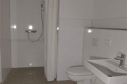 Wohnung Neustrelitz - 2 Zimmer, 53 m&sup2;, 535&euro; | Angebot:25871660