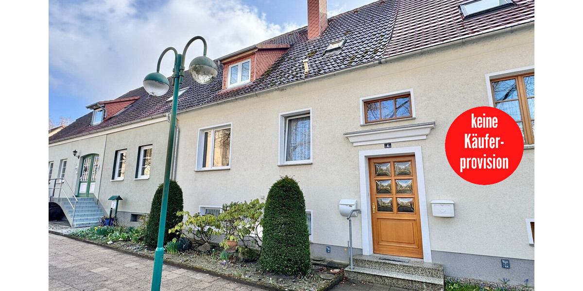 HORN IMMOBILIEN ++ interessantes Haus in Neustrelitz ruhige und historische Lage - Reihenmittelhaus Neustrelitz | Angebot:26199634