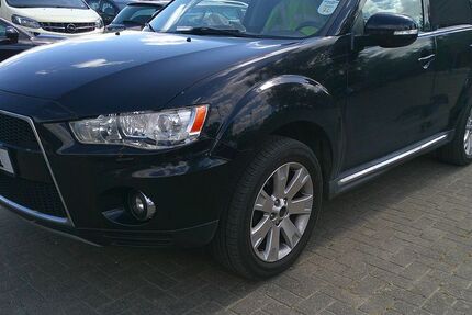Mitsubishi Outlander 245.000 km 6.900 &euro; Neddemin 17039