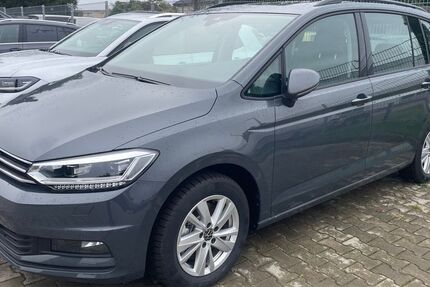 VW Touran 9.900 km 44.500 &euro; Woldegk 17348