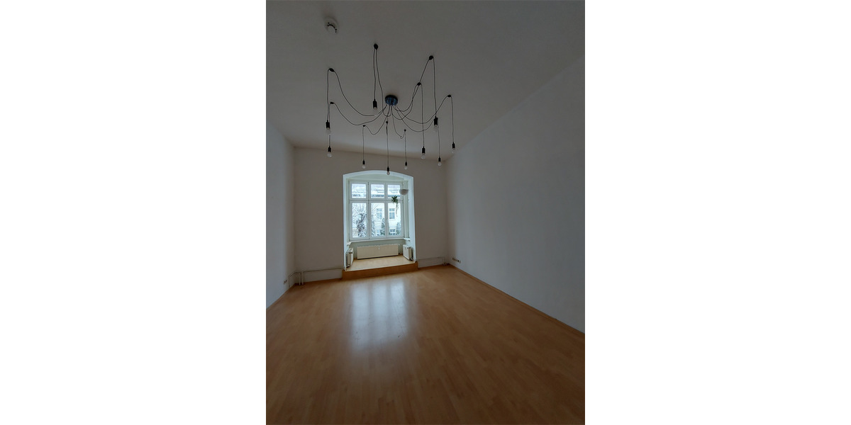 Etagenwohnung Neustrelitz - 3 Zimmer, 91 m&sup2;, 780&euro; | Angebot:21579240