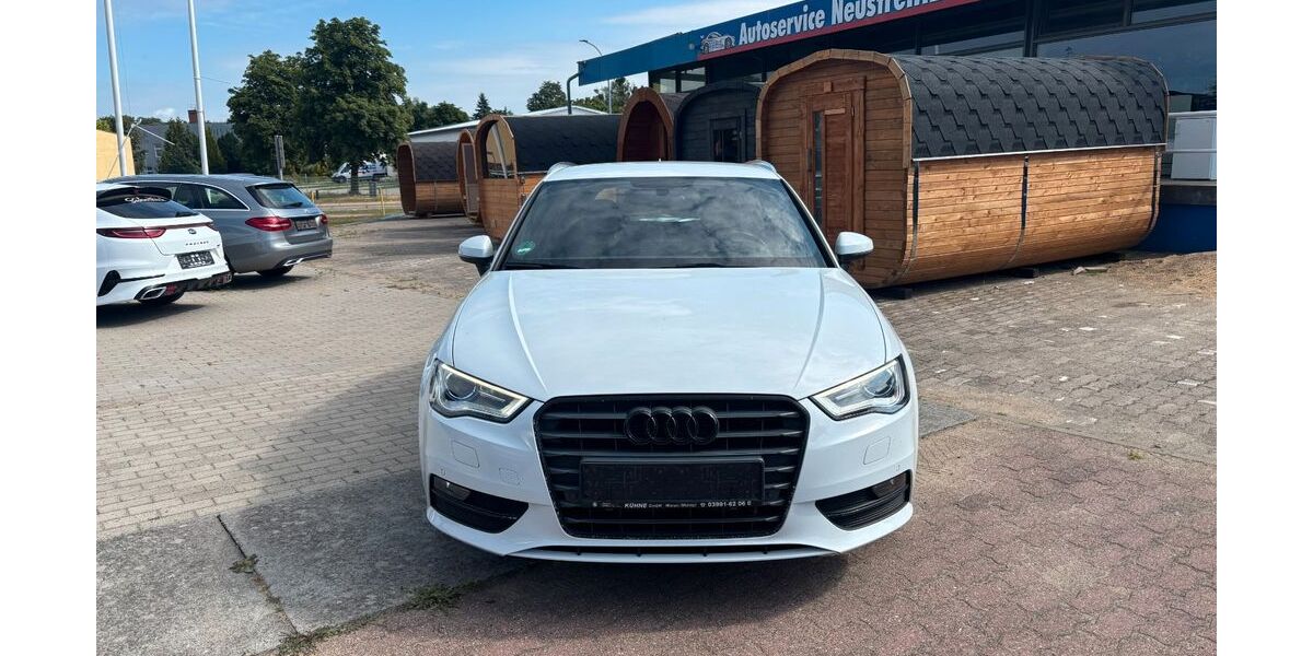 Audi A3 153.000 km 12.999 &euro; Neustrelitz 17235