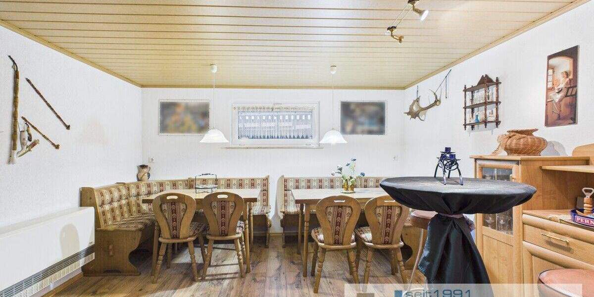 Einfamilienhaus Neustrelitz - 6 Zimmer, 197 m&sup2;, 230.000&euro; | Angebot:25665596