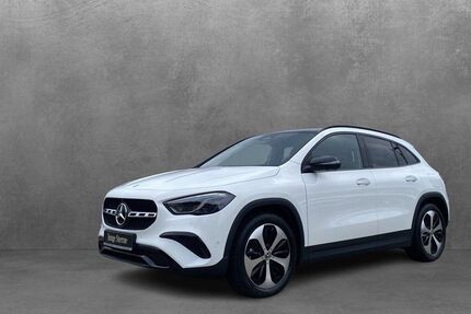Mercedes-Benz GLA 200 11.760 km 43.180 &euro; Neubrandenburg 17033